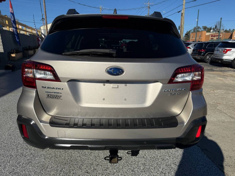 2018 Subaru Outback 3.6R Limited
