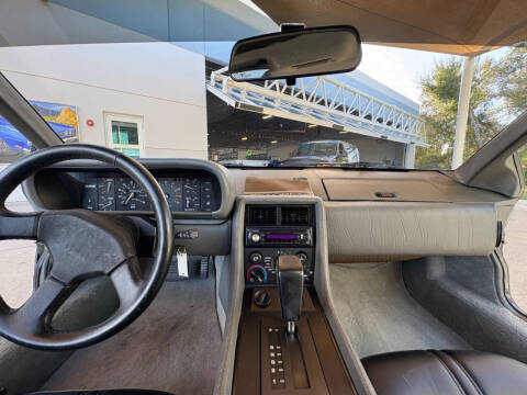 1981 DeLorean DMC-12