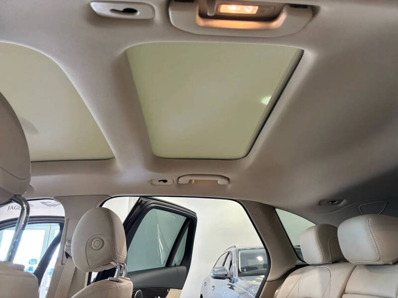 2021 Mercedes-Benz GLC GLC 300