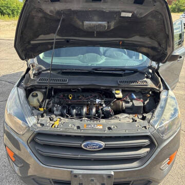 2019 Ford Escape S