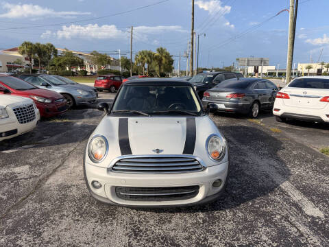 2013 MINI Hardtop Cooper