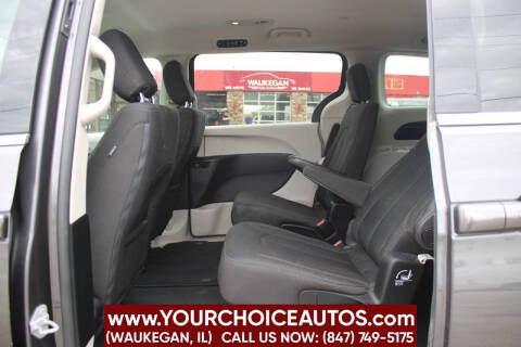 2017 Chrysler Pacifica LX