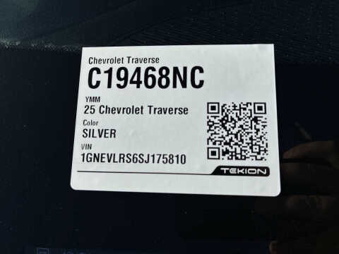 2025 Chevrolet Traverse RS