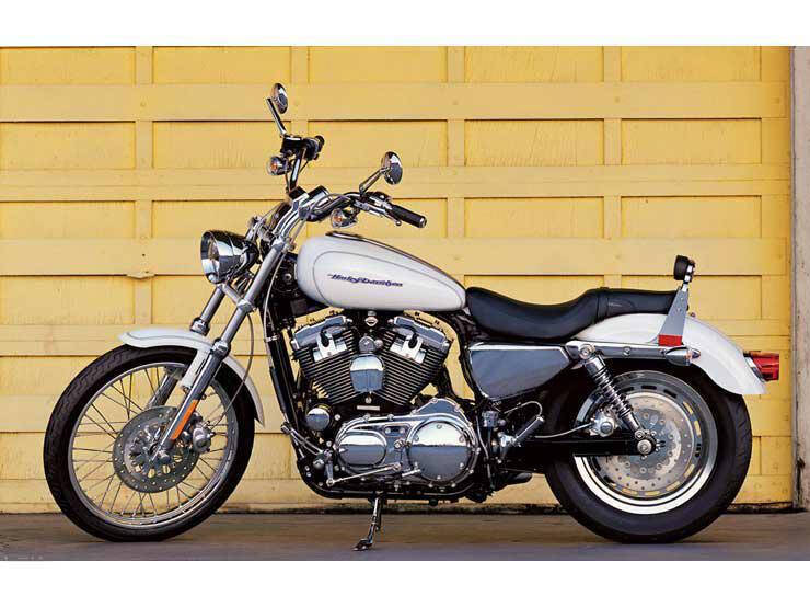 2005 Harley-Davidson Sportster 1200 Custom