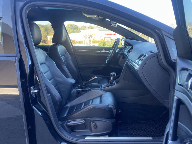 2017 Volkswagen Golf GTI Autobahn