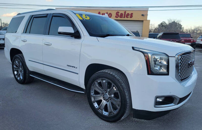 2016 GMC Yukon for sale at Commander Auto Center in El Paso TX