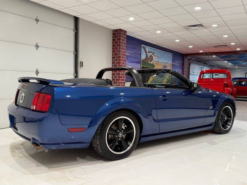 2006 Ford Mustang