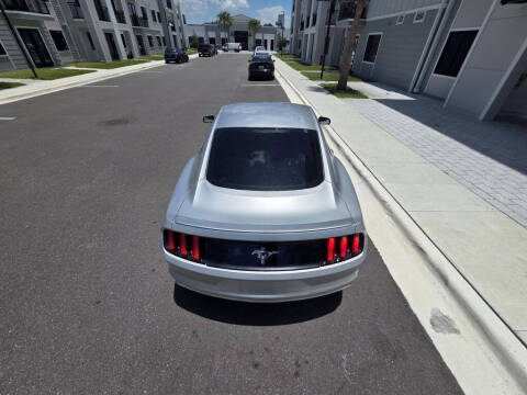 2016 Ford Mustang V6