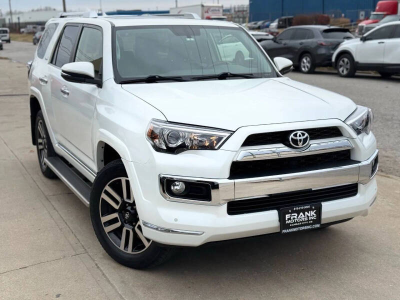 2018 Toyota 4Runner Limited's photo