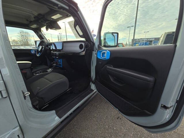 2024 Jeep Wrangler Willys 4xe