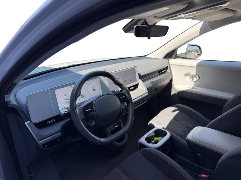2024 Hyundai Ioniq 5 SE Standard Range