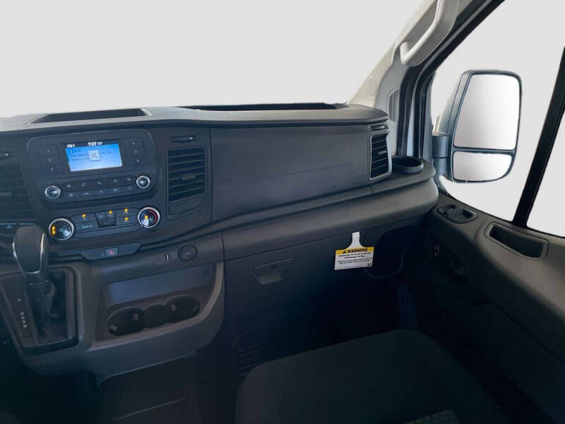 2025 Ford Transit