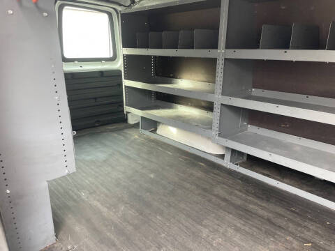 2017 Chevrolet Express 2500