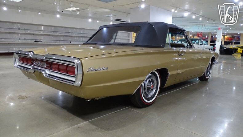 1966 Ford Thunderbird