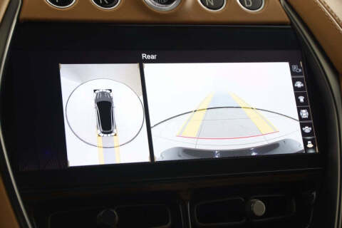 2023 Aston Martin DBX 707