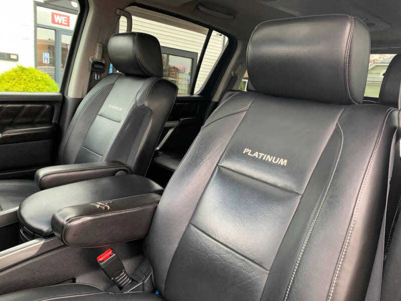 2015 Nissan Armada
