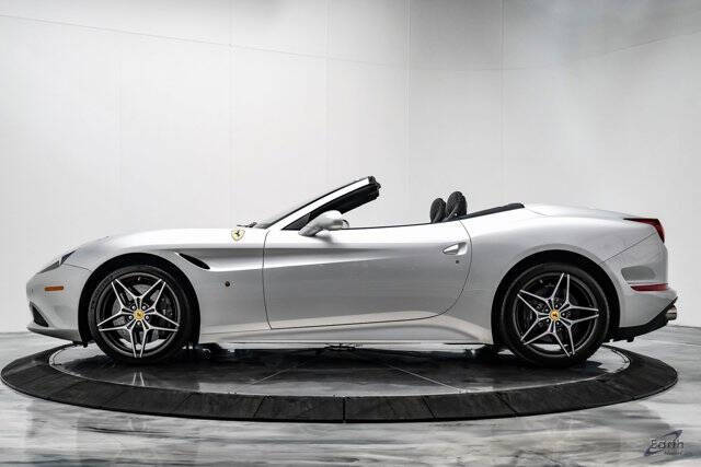 2016 Ferrari California T