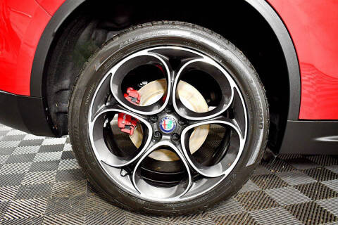 2019 Alfa Romeo Stelvio Ti Sport