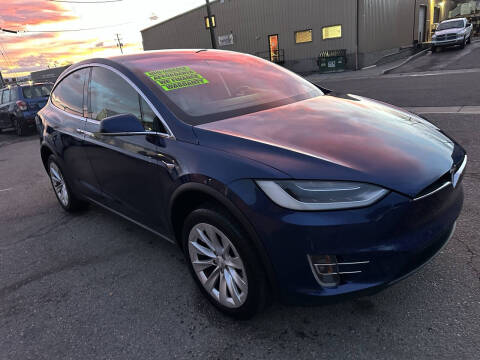 2017 Tesla Model X 75D