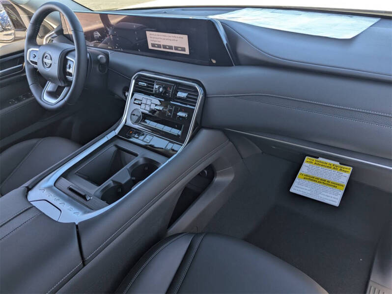 2025 Nissan Armada SV