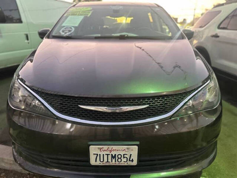 2017 Chrysler Pacifica Touring