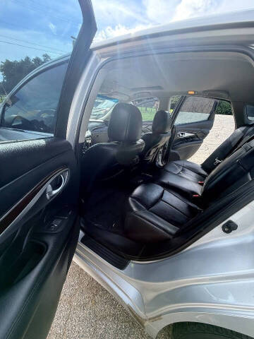 2011 Infiniti M37