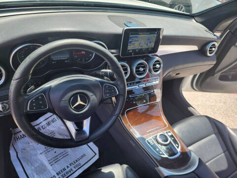 2017 Mercedes-Benz GLC GLC 300