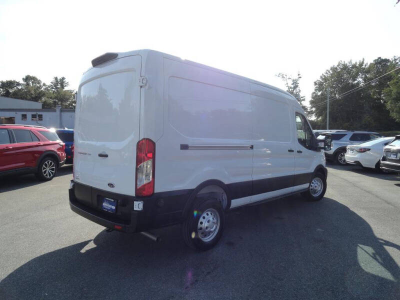 2025 Ford Transit 250