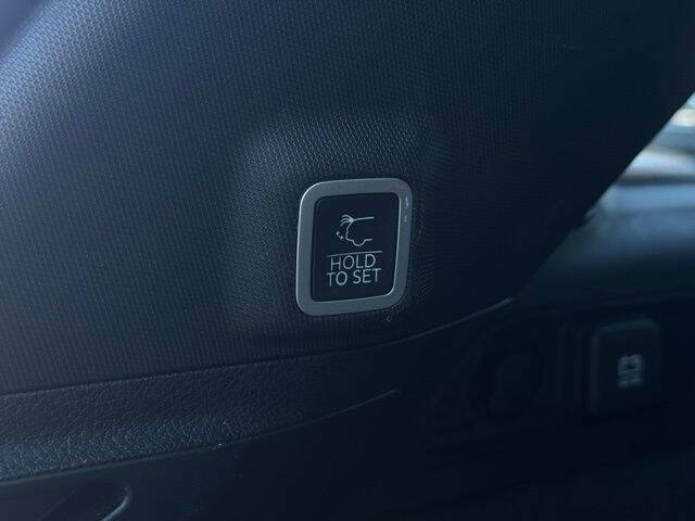 2023 Jeep Grand Cherokee Summit