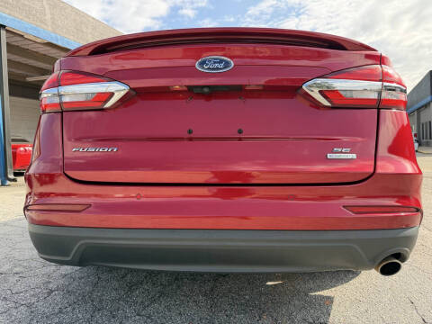2020 Ford Fusion SE