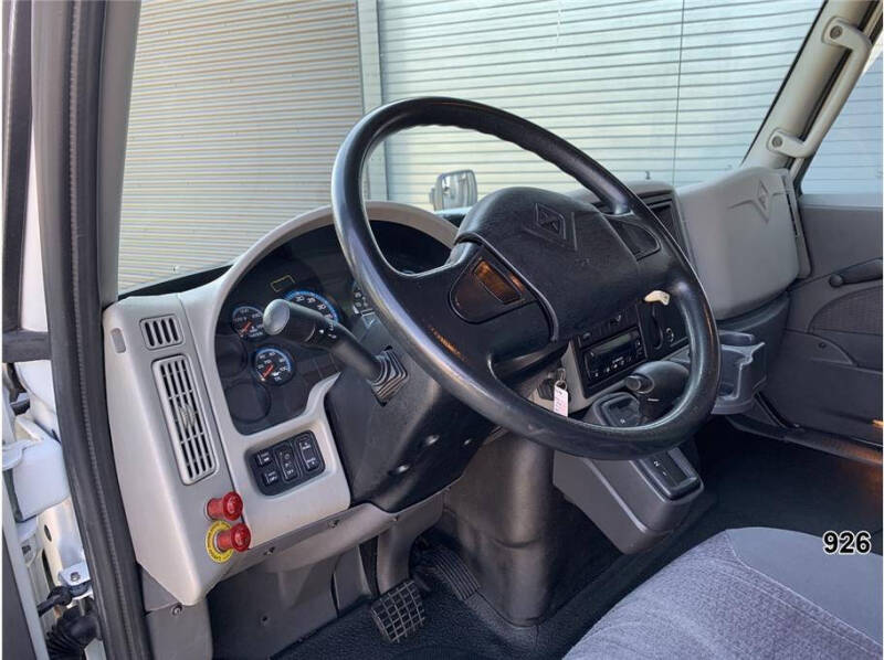 2013 International DuraStar 4300