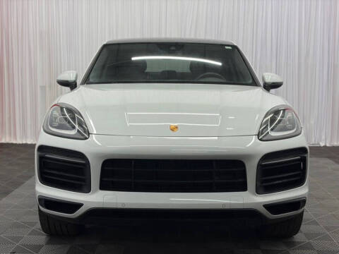 2022 Porsche Cayenne Coupe Platinum Edition
