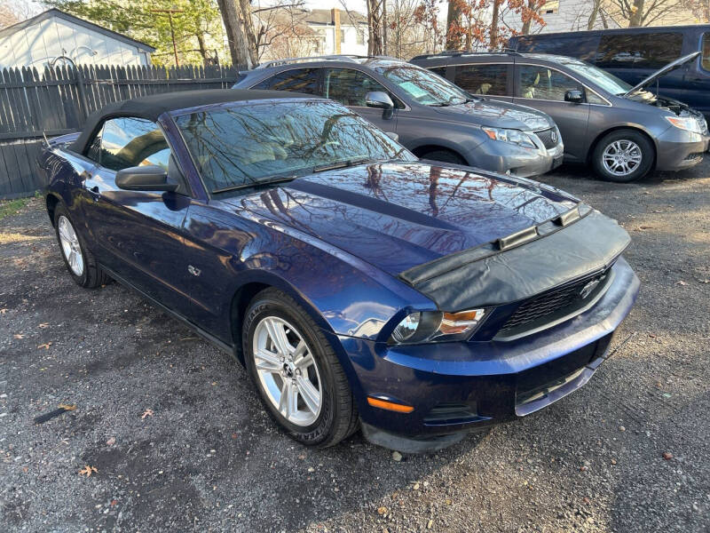 2011 Ford Mustang V6