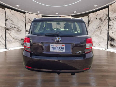 2013 Scion xD
