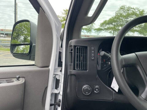 2026 Chevrolet Express 2500