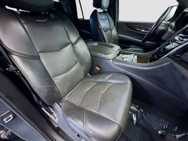 2020 Cadillac Escalade Platinum