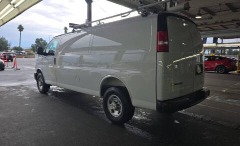 2025 Chevrolet Express 2500