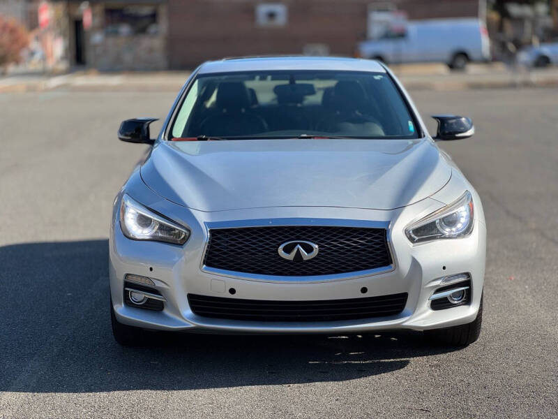 2014 INFINITI Q50 Premium photo 2