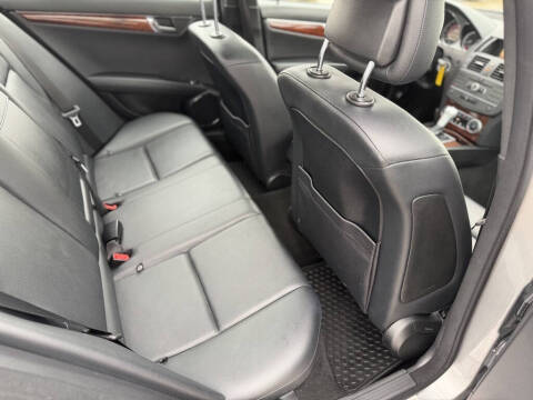 2011 Mercedes-Benz C-Class