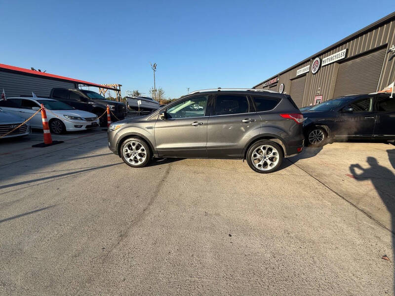2014 Ford Escape Titanium