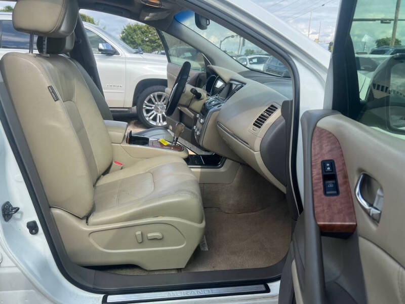 2012 Nissan Murano LE