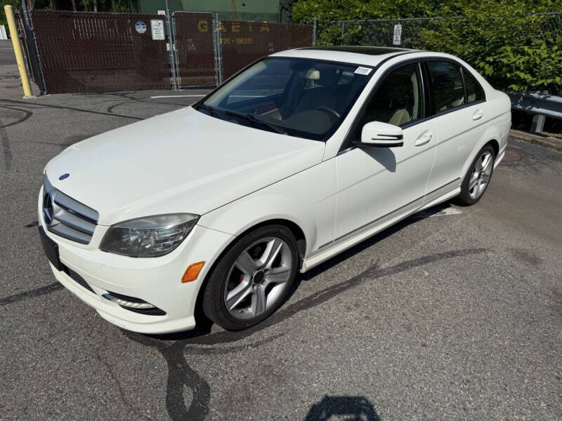 2011 Mercedes-Benz C-Class C 300 Luxury 4MATIC