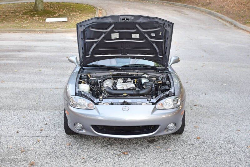 2002 Mazda Miata SE photo 103