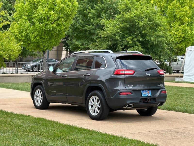 2015 Jeep Cherokee Altitude