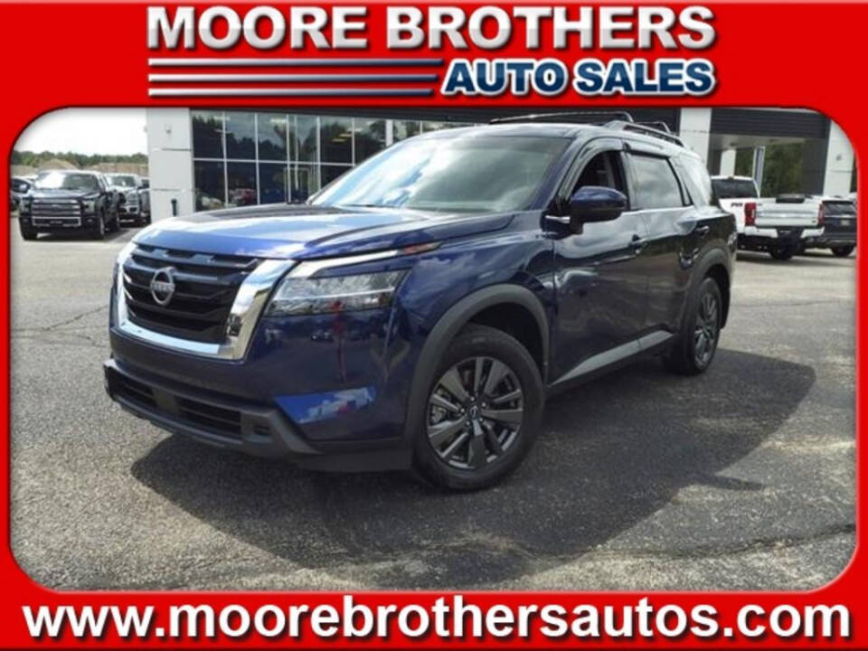 2022 Nissan Pathfinder for sale at MOORE BROTHERS in Oxford, MS