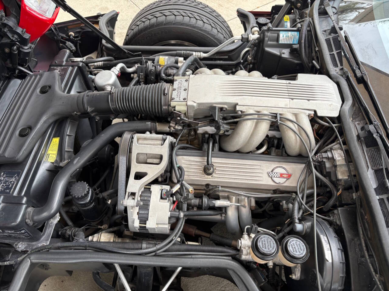 1985 Chevrolet Corvette 39
