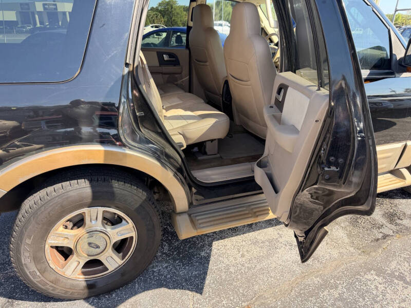 2004 Ford Expedition Eddie Bauer