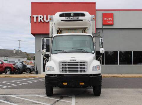 2018 Freightliner M2 106