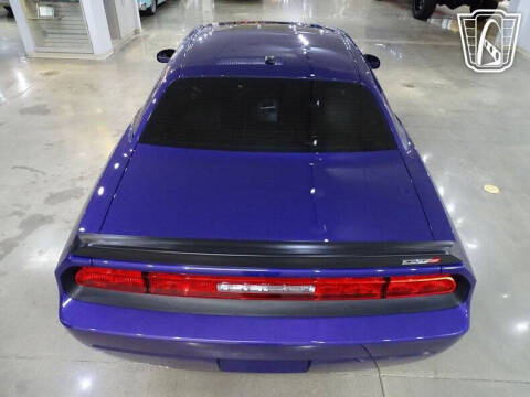 2010 Dodge Challenger SRT8