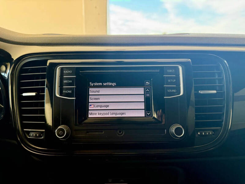 2019 Volkswagen Beetle